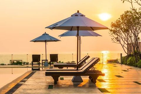 Boutique Hotel Adventures: Overview of Intimate Accommodations, Design Themes, and Amenities