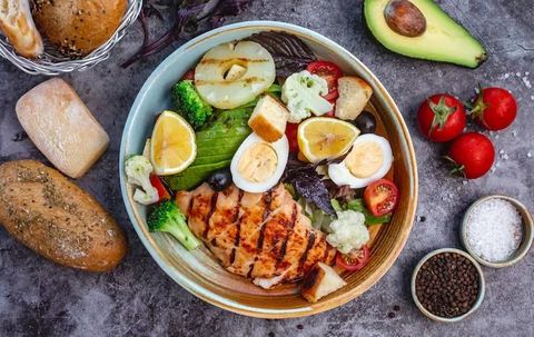 Low-Carb Diets: Guide to Meal Planning, Food Choices, and Nutritional Balance