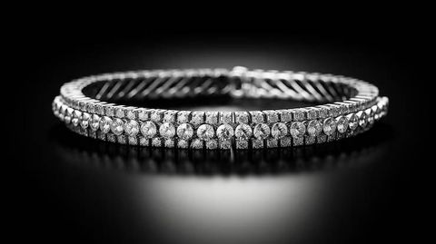 Diamond Tennis Bracelets: Discover Diamond Shapes, Bracelet Fit, and Contemporary Trends