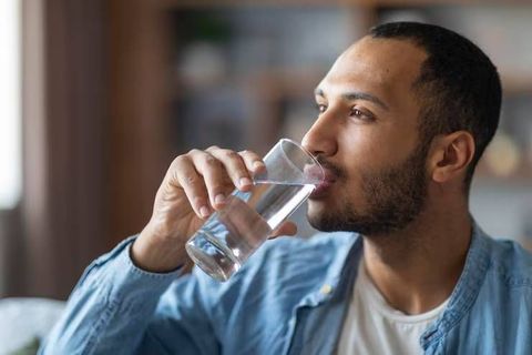 Hydration and Water Intake: Discover Hydration Strategies, Water Balance, and Wellness Factors